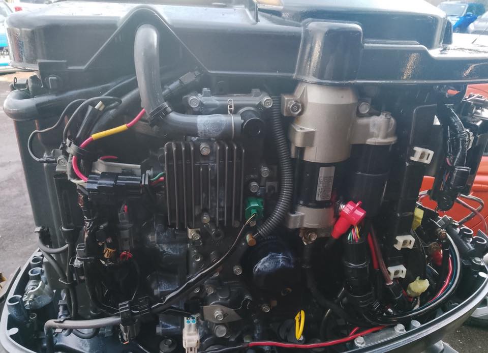 Yamaha Outboard Engine